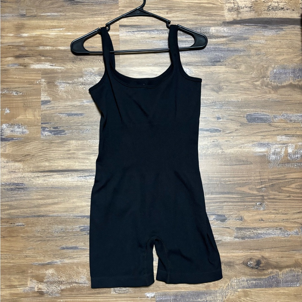 Women’s Ribbed Square Neck Tank Shapewear Bodysuit - Size L